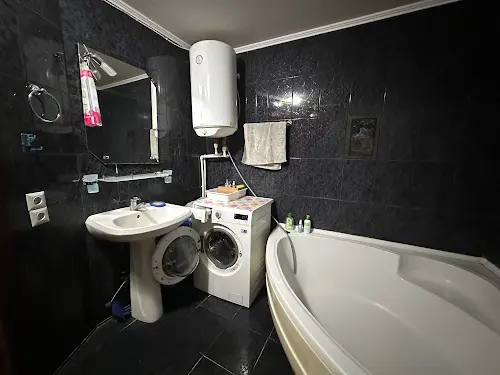 квартира за адресою Артема, 34