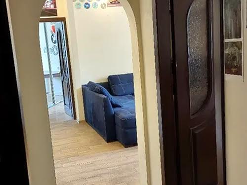 квартира за адресою Рональда Рейгана, 30