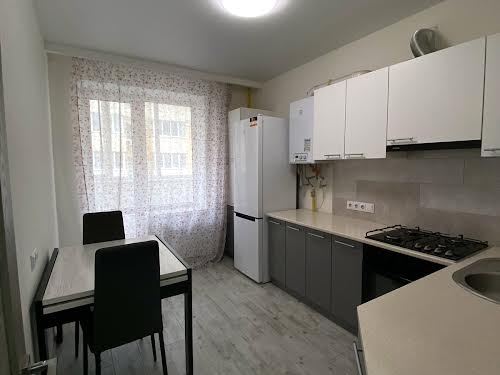 квартира за адресою Тарасівська вул., 21