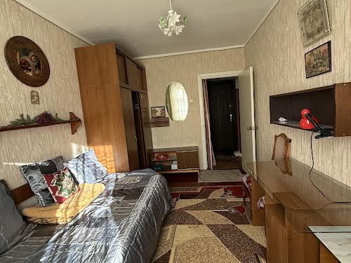 кімната за адресою Кирила Трильовського вул., 20
