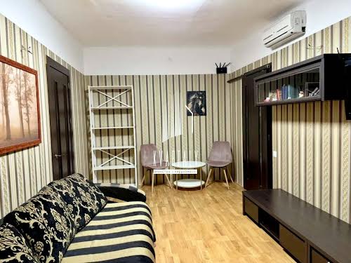 квартира за адресою Тополева вул., 5