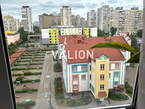 квартира за адресою Вишняківська вул., 8