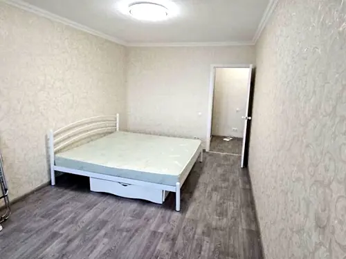 квартира за адресою Мілютенка вул., 42