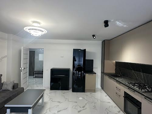 квартира по адресу Степана Бандеры ул., 79