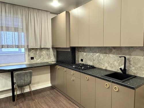 квартира за адресою Лісогринівецька вул., 34б