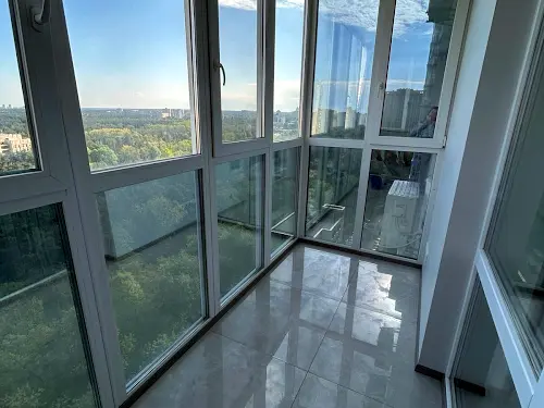 квартира за адресою Воскресенська вул., 18