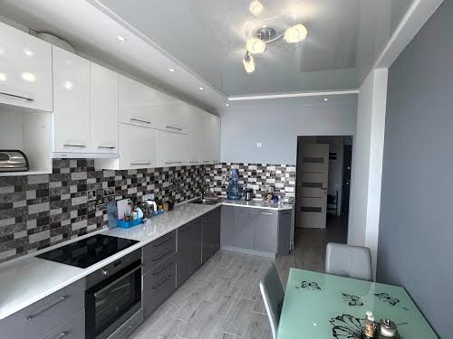 квартира за адресою Авраама Лінкольна вул., 6а