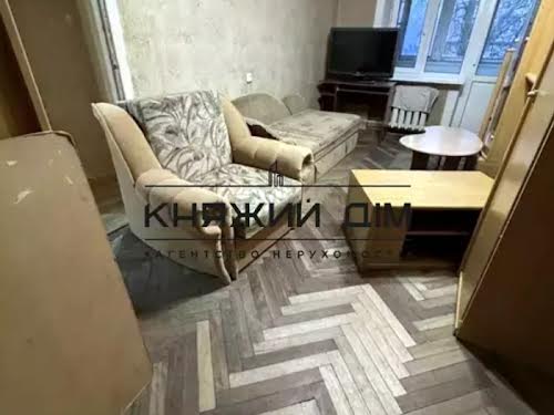 квартира за адресою Митрополита Василя Липківського вул. (Урицького), 43