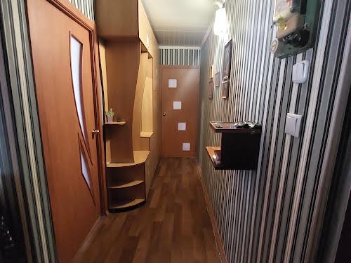 квартира за адресою Космонавтів вул., 146б
