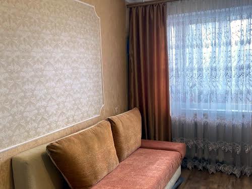 квартира по адресу Паустовского ул., 27