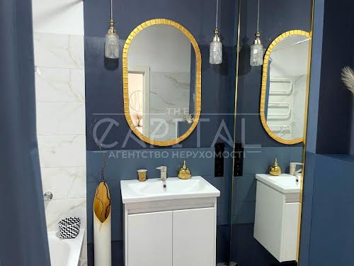 квартира за адресою Богатирська вул., 32