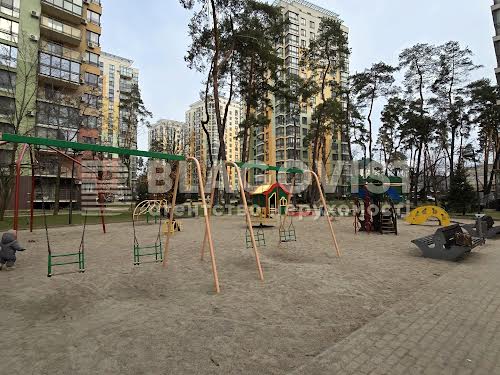 квартира по адресу Анатолия Петрицкого ул., 15