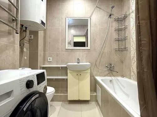 квартира по адресу Героев Днепра ул., 38-Е