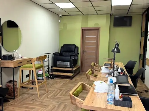 коммерческая по адресу Старокостянтинівське шоссе, 20/7