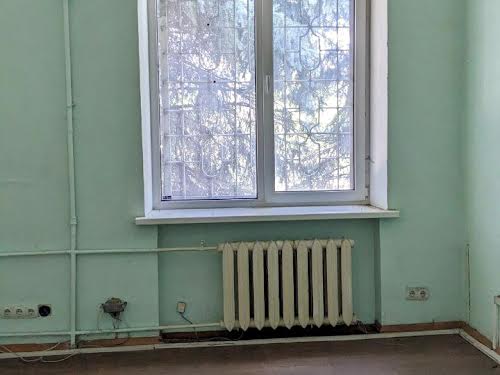 комерційна за адресою сучкова, 21
