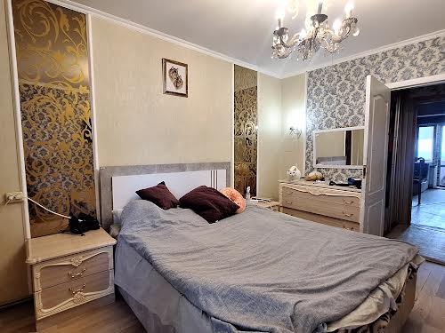 квартира по адресу Героев Украины ул. (Героїв Сталінграду), 28 к1
