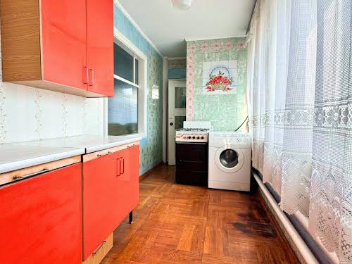 будинок за адресою Донецька, 7