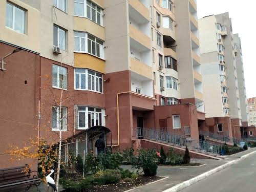 квартира за адресою Академіка Заболотного вул., 63