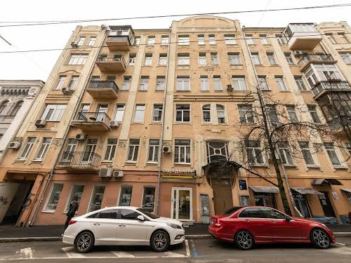 квартира за адресою Мала Житомирська вул., 5
