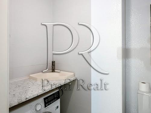 квартира за адресою Регенераторна вул., 4 к1-7