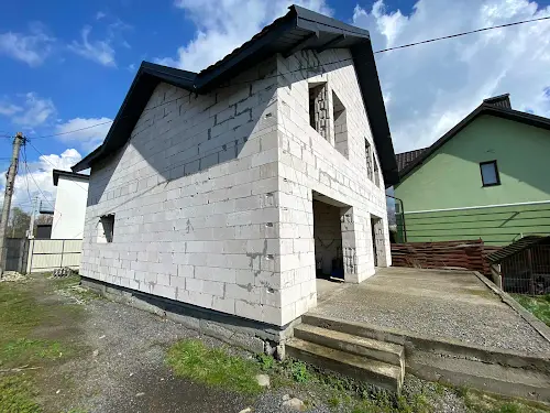 будинок за адресою Профспілкова вул., 12