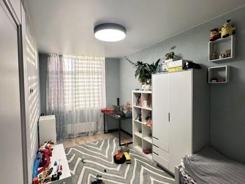 квартира за адресою Райдужна вул., 58