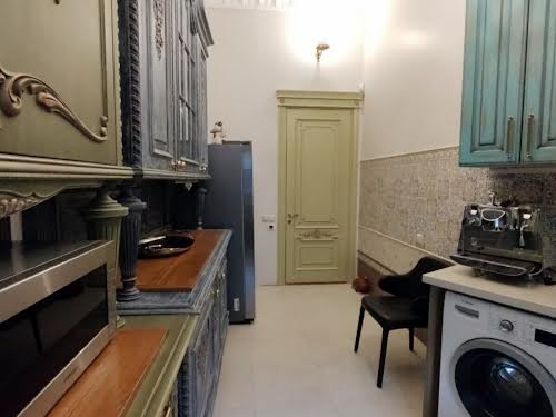 квартира за адресою Михайлівська вул., 24В