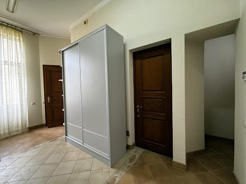 квартира по адресу Новаковского ул., 8