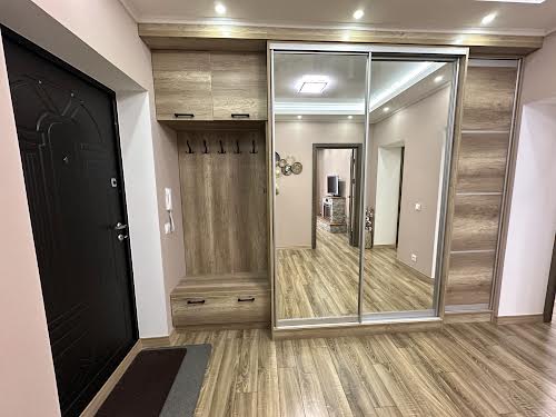 квартира за адресою Василя Стуса вул., 32