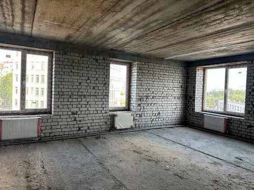 квартира за адресою Луговська вул., 242