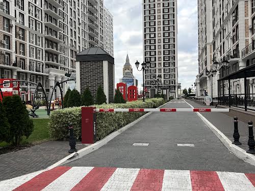 квартира за адресою Михайла Максимовича вул. (Онуфрія Трутенка), 24В
