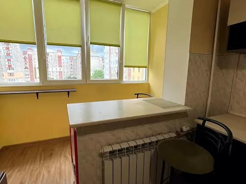 квартира за адресою Молодіжна вул., 32