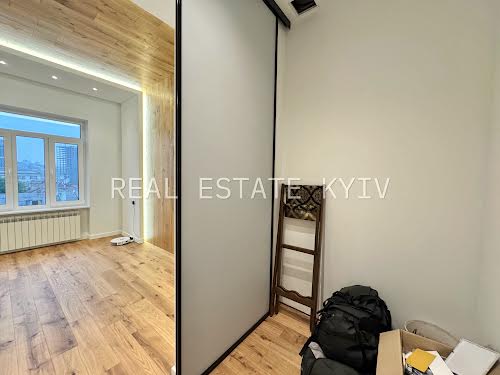 квартира за адресою Велика Васильківська вул. (Червоноармійська), 67/7