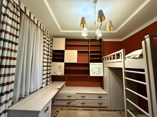 квартира за адресою Панаса Мирного вул., 45