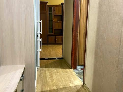 квартира за адресою Краснова вул., 14