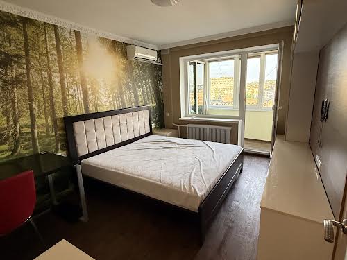 квартира за адресою Слави бульв., 7