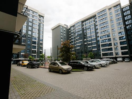 квартира за адресою Хіміків вул., 28