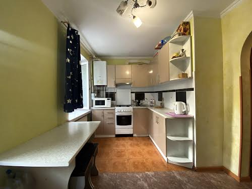 квартира за адресою Клима Савури вул., 7