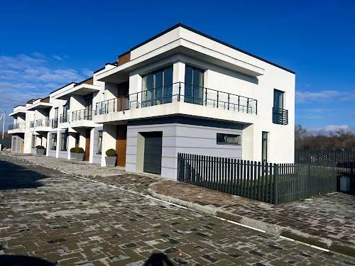 будинок за адресою Прийми, 8
