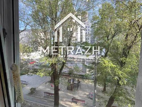 квартира за адресою Павлівський майдан пл. (Рози Люксембург майдан), 2