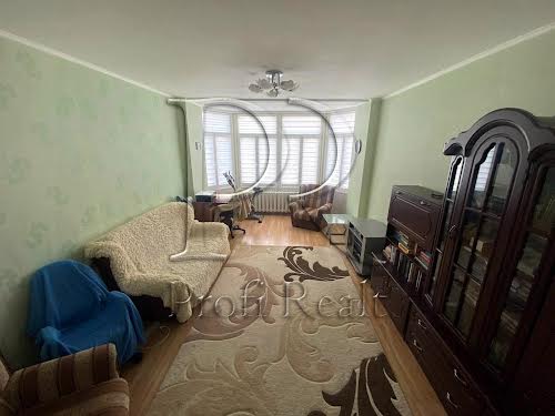 квартира за адресою Верховинна вул., 91