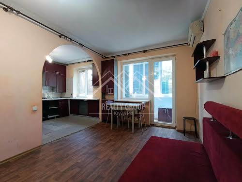 квартира за адресою Металургів просп., 21