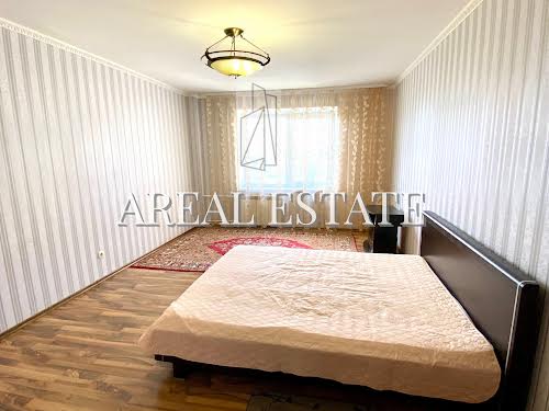 квартира за адресою Святошинська пл., 1