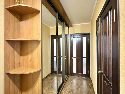 квартира за адресою Металургів вул., 30
