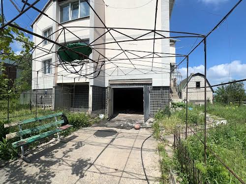 будинок за адресою Мілени Рудницької вул. (50-річчя Перемоги), 15