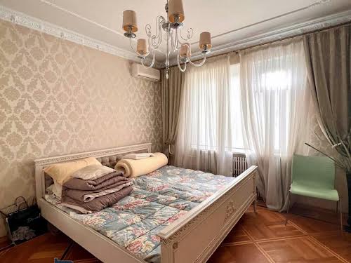 квартира за адресою Людвіга Свободи, 58