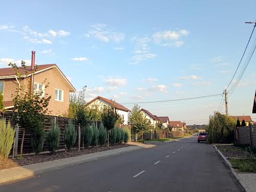 будинок за адресою Лебедина