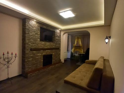 квартира по адресу Героев Днепра ул., 38-Г