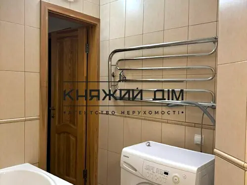 квартира за адресою Степана Руданського вул., 4-6