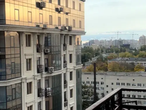 квартира за адресою Італійський бульв., 1-Г